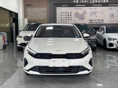 Kia K3 2023 1.5L CVT Deluxe Edition - фото 2