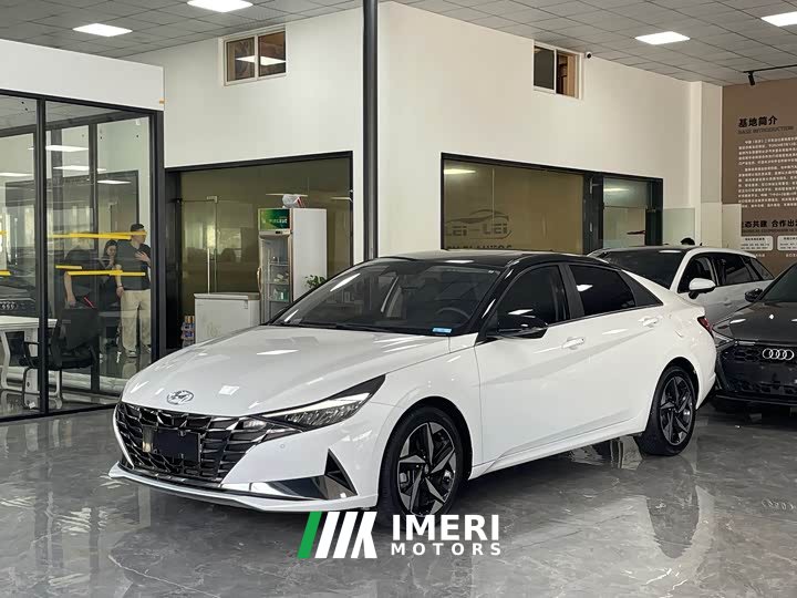 Lexus Elantra 2022 1.5L CVT LUX Premium Edition - автомобиль из Китая