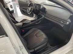Lexus Elantra 2022 1.5L CVT LUX Premium Edition - фото 7