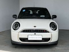 MINI 2025 2.0T COOPER S Artist Five-Door Edition - фото 2