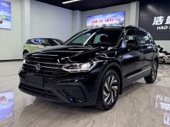 Volkswagen Tiguan L Outstanding 300TSI Automatic Two-wheel Drive Dragon Edition - фото 1