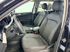 Volkswagen Tiguan L Outstanding 300TSI Automatic Two-wheel Drive Dragon Edition - фото 9