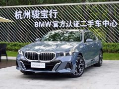 BMW 5 Series 530Li M Sport Luxury Package - фото 1