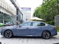 BMW 5 Series 530Li M Sport Luxury Package - фото 2