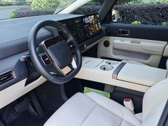 Li Auto Ideal MEGA Home Family Special Edition - фото 11