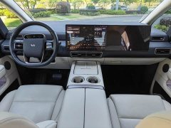 Li Auto Ideal MEGA Home Family Special Edition - фото 9