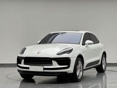 Porsche Macan T 2.0T - фото 1