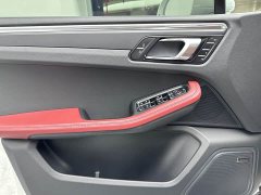 Porsche Macan T 2.0T - фото 17
