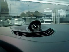 Porsche Taycan - фото 16
