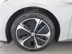 NIO ET5T 75kWh Touring - фото 17