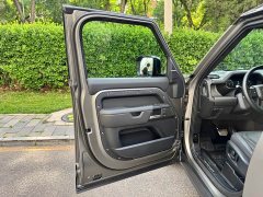 Land Rover Defender 110 3.0T P400 X - фото 7