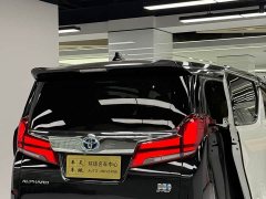 Toyota Alphard 2021 Hybrid 2.5L Luxury - фото 20
