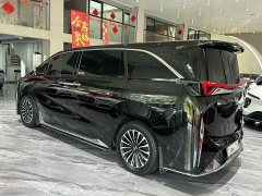 Lynk & Co Hycan V09 2023 Zunrong Edition 620 - фото 17