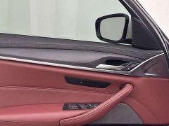 BMW 5 Series New Energy 2022 535Le M Sports Package - фото 12