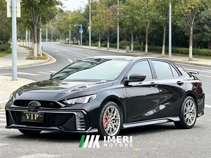 Trumpchi Shadow Leopard 270T DCT J16 R-style track version - автомобиль из Китая