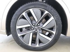 Li Auto Ideal L9 Max - фото 5