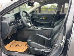 Nissan Sylphy 1.6L XE CVT Comfort Edition - фото 10