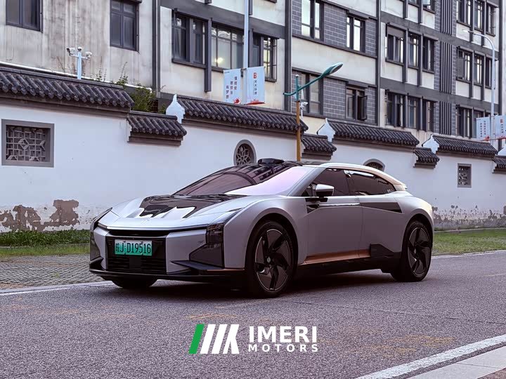 Lynk & Co Gaohe HiPhi Z five-seater version - автомобиль из Китая