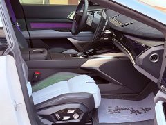 Lynk & Co Gaohe HiPhi Z five-seater version - фото 14