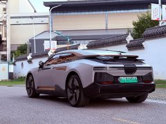 Lynk & Co Gaohe HiPhi Z five-seater version - фото 8