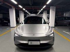 Li Auto Ledo L60 60kWh four-wheel drive version - фото 2