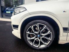 BMW X2 sDrive25i Night Edition - фото 3