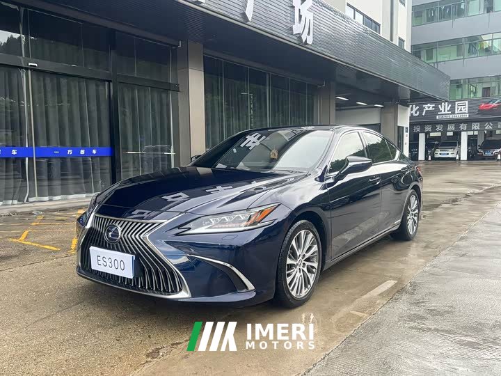 Lexus ES 2020 300h Exclusive Edition National V - автомобиль из Китая