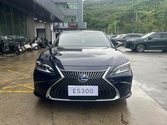 Lexus ES 2020 300h Exclusive Edition National V - фото 2