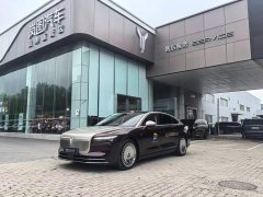 Voyah Lantu Chasing Light L 2026 Four-wheel Drive Ultra - фото 1