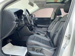 Volkswagen VW T-ROC 280TSI DSG FWD Comfort Plus - фото 8