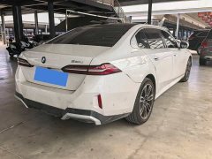BMW 5 Series 530Li Leading M Sports Package - фото 5