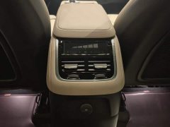 Volvo XC90 plug-in hybrid facelift T8 Zhizun Deluxe Edition 7 seats - фото 15