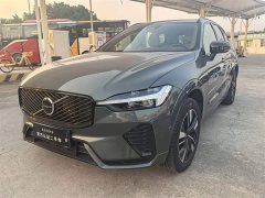 Volvo XC60 2026 B5 four-wheel drive Zhiyuan Deluxe Edition - фото 1