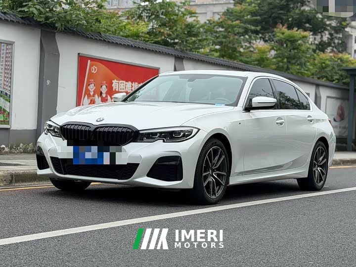 BMW 3 Series 320Li M Sports Package - автомобиль из Китая