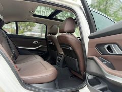 BMW 3 Series 320Li M Sports Package - фото 10