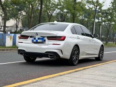 BMW 3 Series 320Li M Sports Package - фото 4