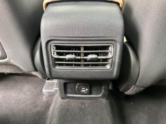 Lynk & Co Adventurer 2.0T Two-wheel drive Premium Edition - фото 13