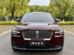 Lynk & Co Adventurer 2.0T Two-wheel drive Premium Edition - фото 2