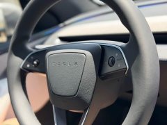 Tesla Model Y L long-range all-wheel drive version - фото 20