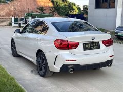 BMW 1 Series facelift 120i M sports version - фото 4