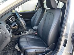 BMW 1 Series facelift 120i M sports version - фото 6