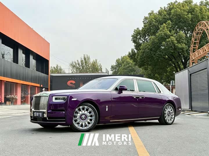 Rolls-Royce Phantom 2018 6.7T long wheelbase version - автомобиль из Китая