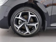 Volkswagen Passat facelift 330TSI Starry Sky Deluxe Edition - фото 17