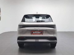 Lynk & Co Hiace 05 DM-i 115KM Honor Type - фото 4