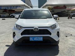Toyota RAV4 2.0L CVT 2WD Urban Edition - фото 2