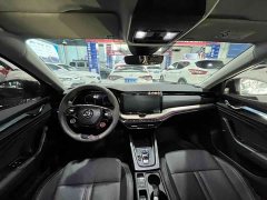 Lynk & Co Octavia PRO TSI280 DSG Premium Edition - фото 4