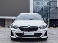 BMW 1 Series 125i M Sports Night Edition - фото 3