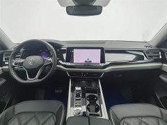 Lexus Touron 530 V6 four-wheel drive flagship version - фото 5