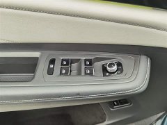 Lexus Touron 530 V6 four-wheel drive flagship version - фото 9
