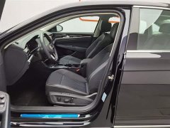 Volkswagen Passat Outstanding 380TSI Dragon Edition - фото 10
